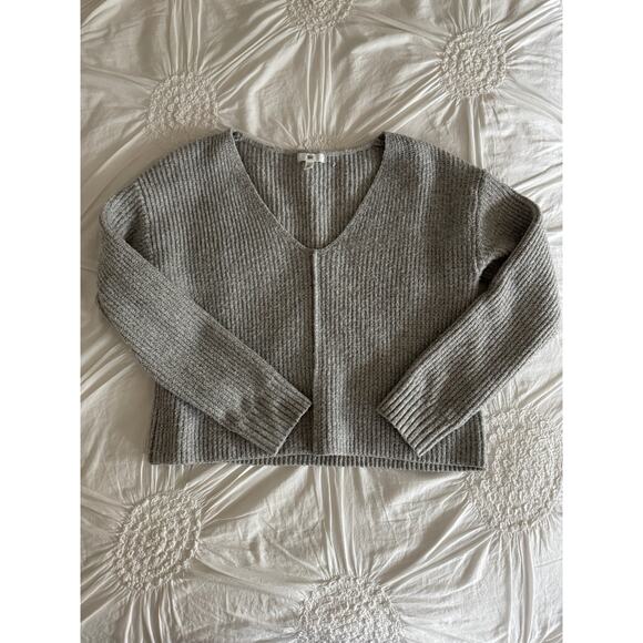 Cabincore Sweater Sz XS Gray V-neck Ribbed Comfy Cozy Winter Top - Picture 3 of 11